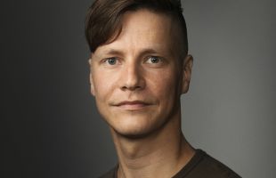 Simon Häger får Erna Tauro-stipendiet