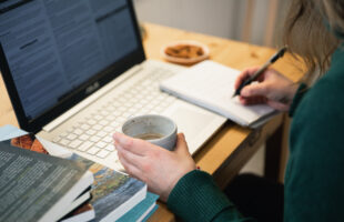 Kulturfonden delar ut nästan en miljon euro i Österbotten Kulturfonden delar ut nästan en miljon euro i Österbotten