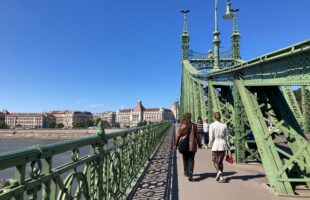 Sök stipendium för internationell praktik