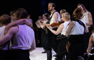 Kulturfonden delar ut 3,5 miljoner euro i Åboland – folkmusik och forskning i framkant